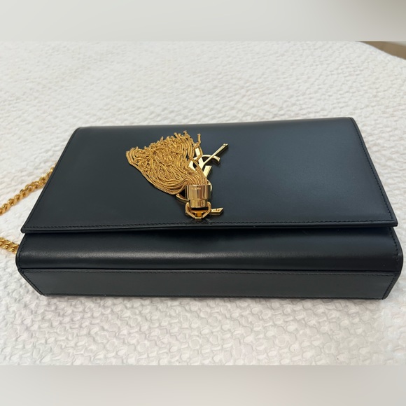 Saint Laurent Black Medium Kate Tassel Shoulder Bag - Picture 12 of 16